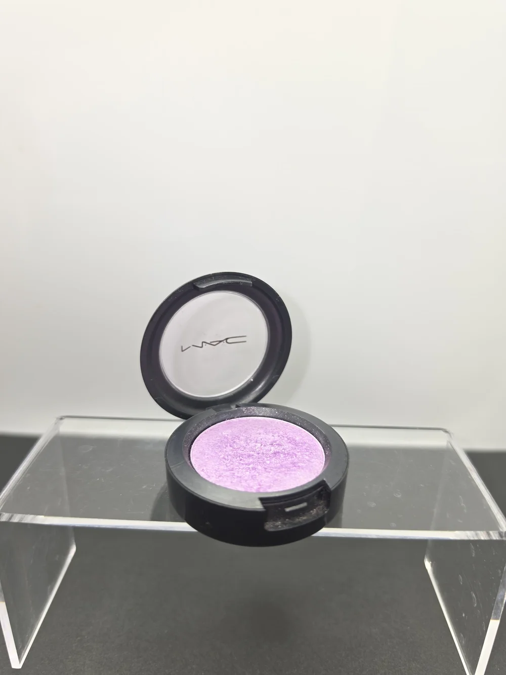 DISCONTINUED MAC PRESSED PIGMENT-